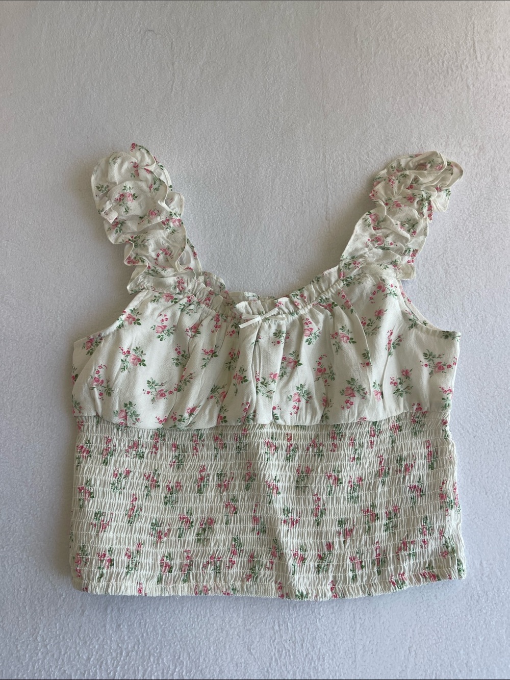 Love Tree Cream Ditsy Floral Ruffle Strap Smocked Crop Top Size M Cottagecore